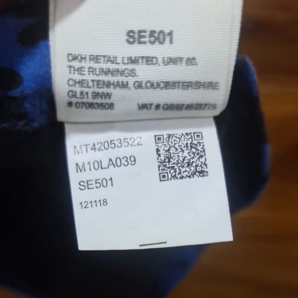 SuperDry T-shirt- Brand New ✨ - Picture 6 of 9